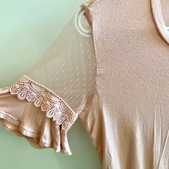 Plush Pink Lace Frilly Shirt - Picture 2 of 2